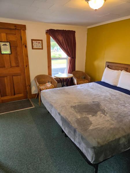 Mount Jefferson View Motel Randolph ภายนอก รูปภาพ